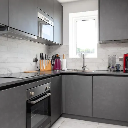 2 Bed Near Heuston Station Apartment Dublin