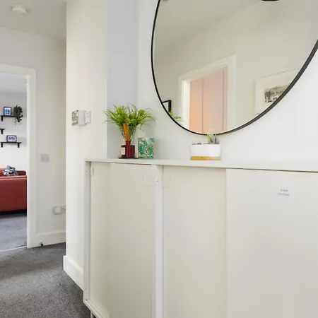 2 Bed Near Heuston Station